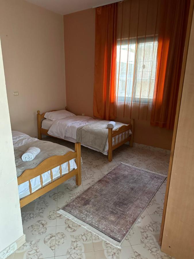 Hostel Rinas Eksteriør bilde